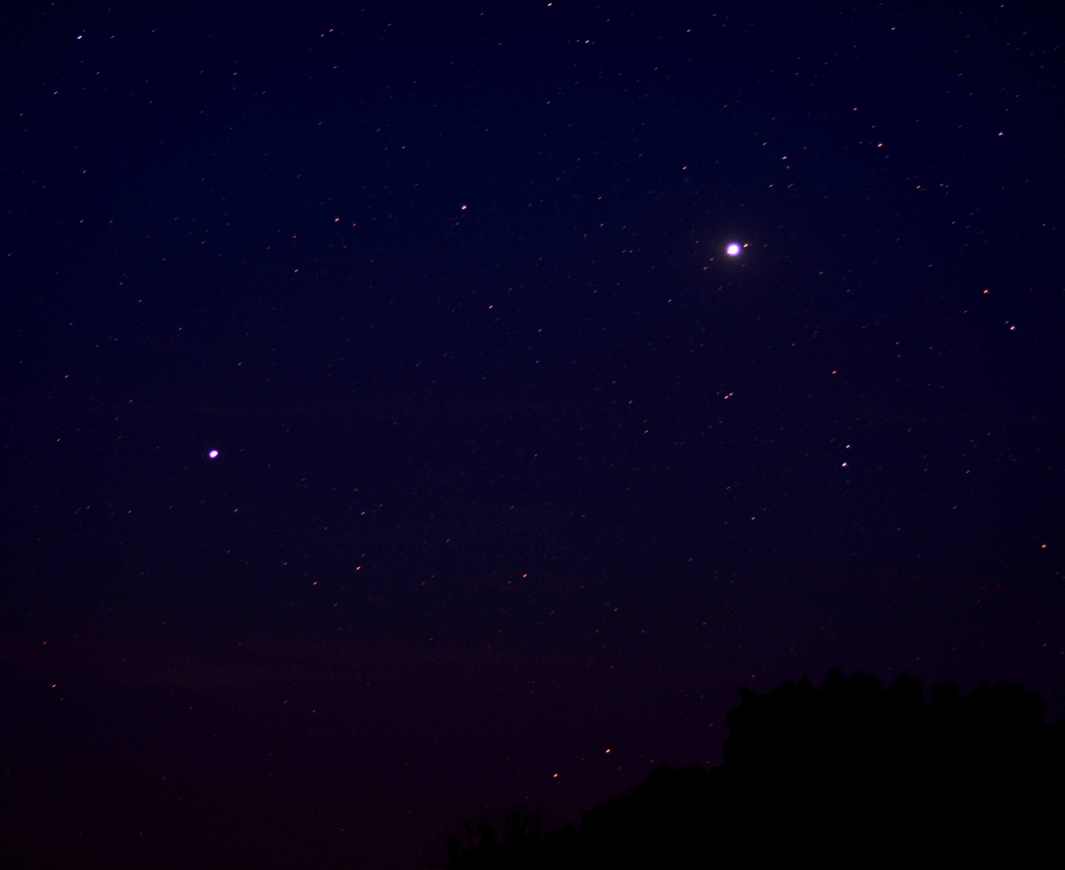 Saturne et Jupiter Saturne et Jupiter en début de soirée